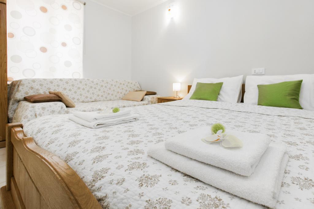 Top City Center Apartments 希贝尼克 外观 照片